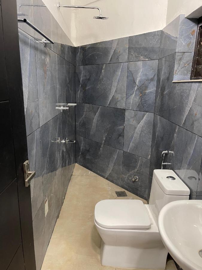Pmr Grandays Otel Malappuram Dış mekan fotoğraf