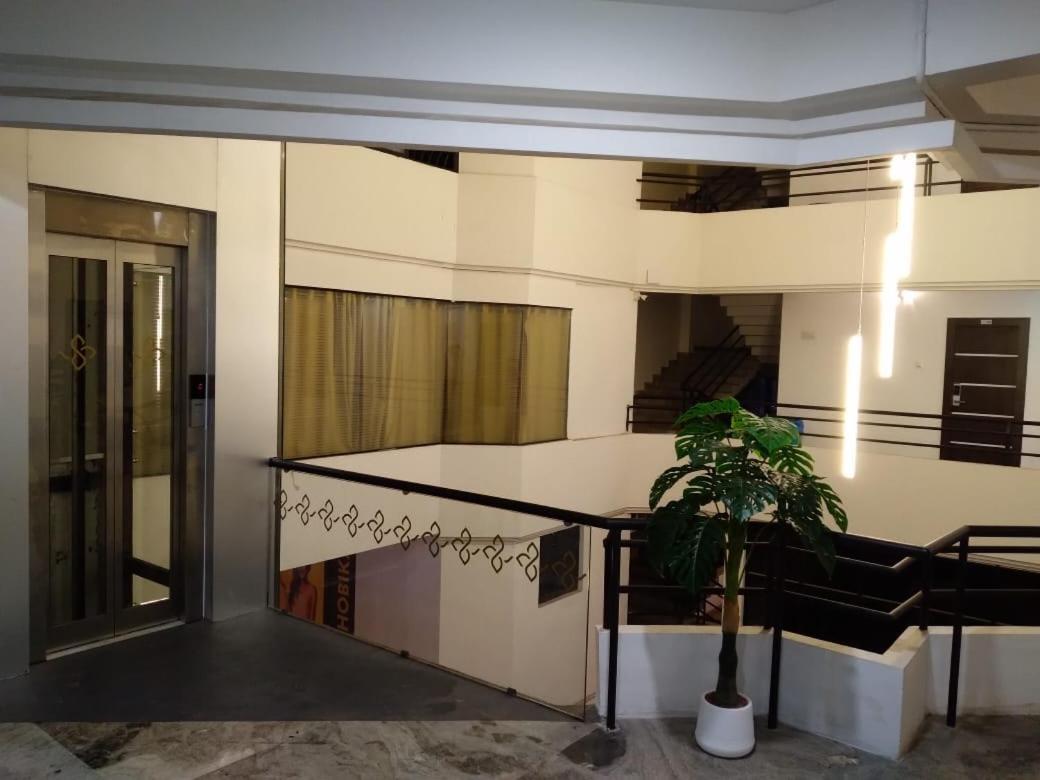 Pmr Grandays Otel Malappuram Dış mekan fotoğraf