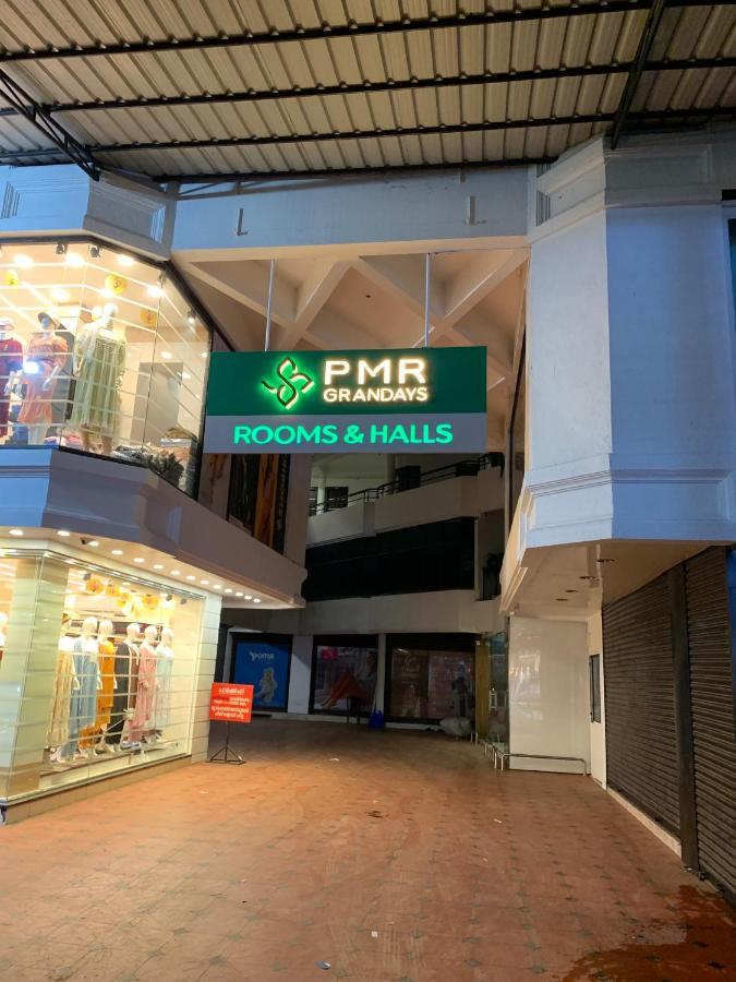 Pmr Grandays Otel Malappuram Dış mekan fotoğraf